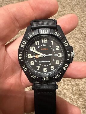 Timex Expedition WR100M Field Watch Indiglo Black Nylon Strap Rugged Outdoor